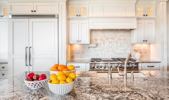 A kitchen properly staged for home viewings.