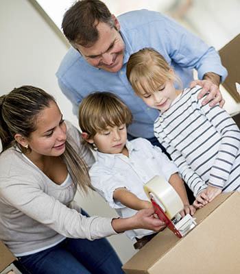 how to pack a moving box