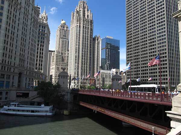 photo of chicago skyscrapers from the michigan avenue bridge on the chicago river
