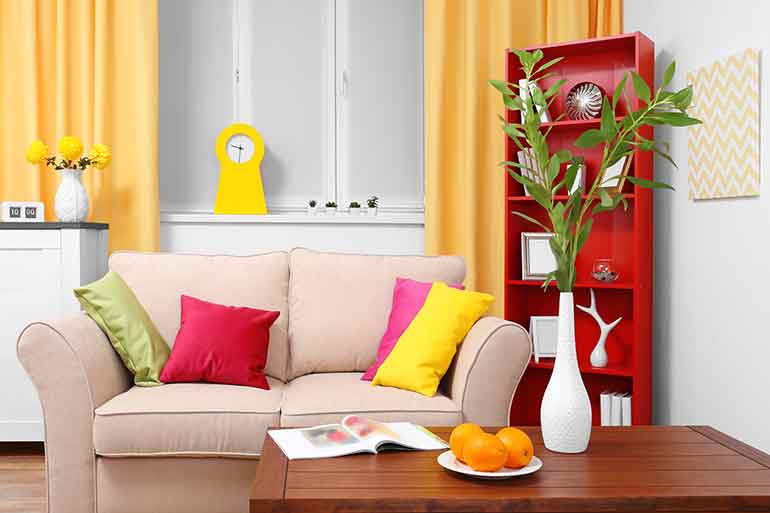 short-term-rentals-colorful-living-room