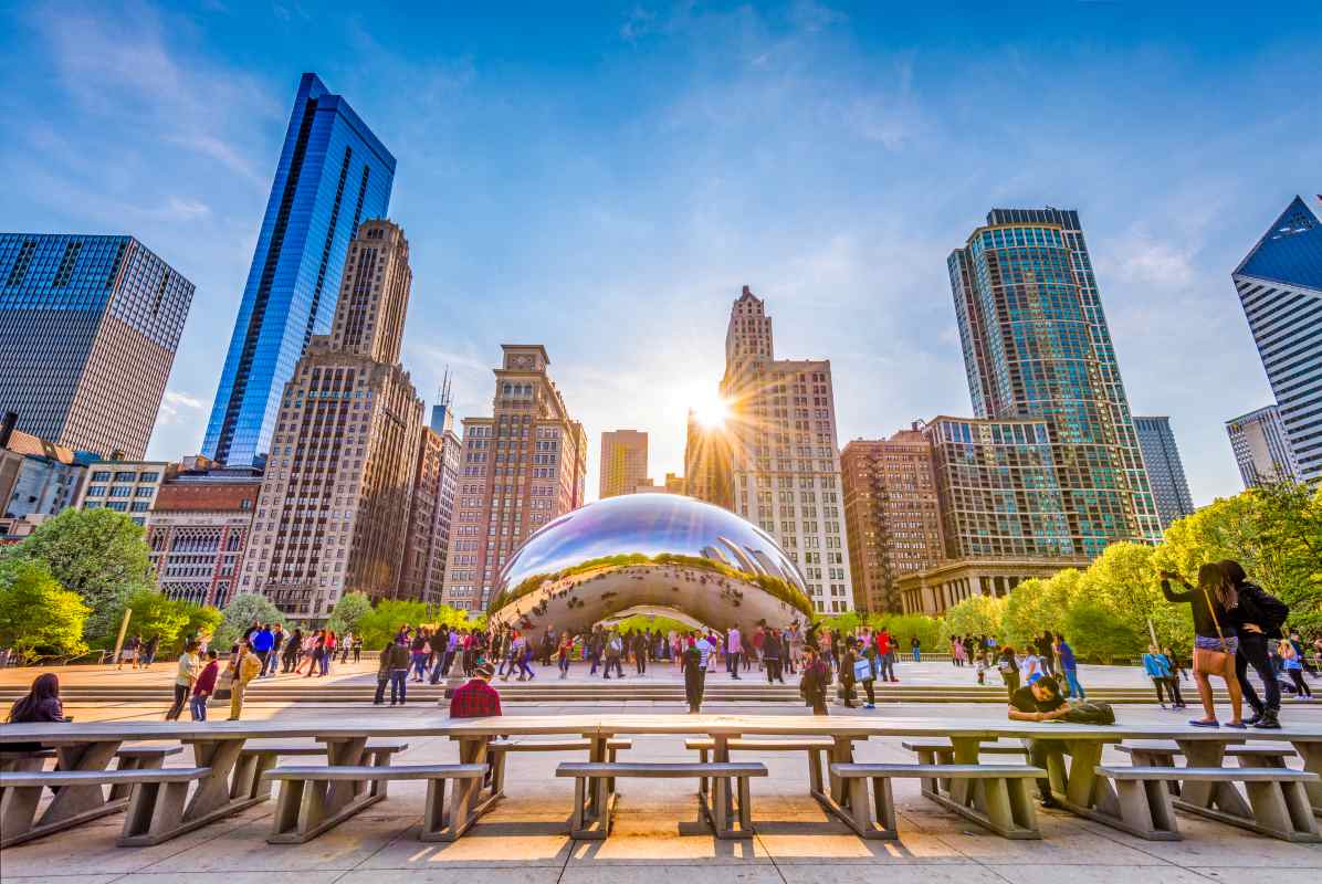 Sunny morning view of the Cloud Gate in Chicago, Illinois